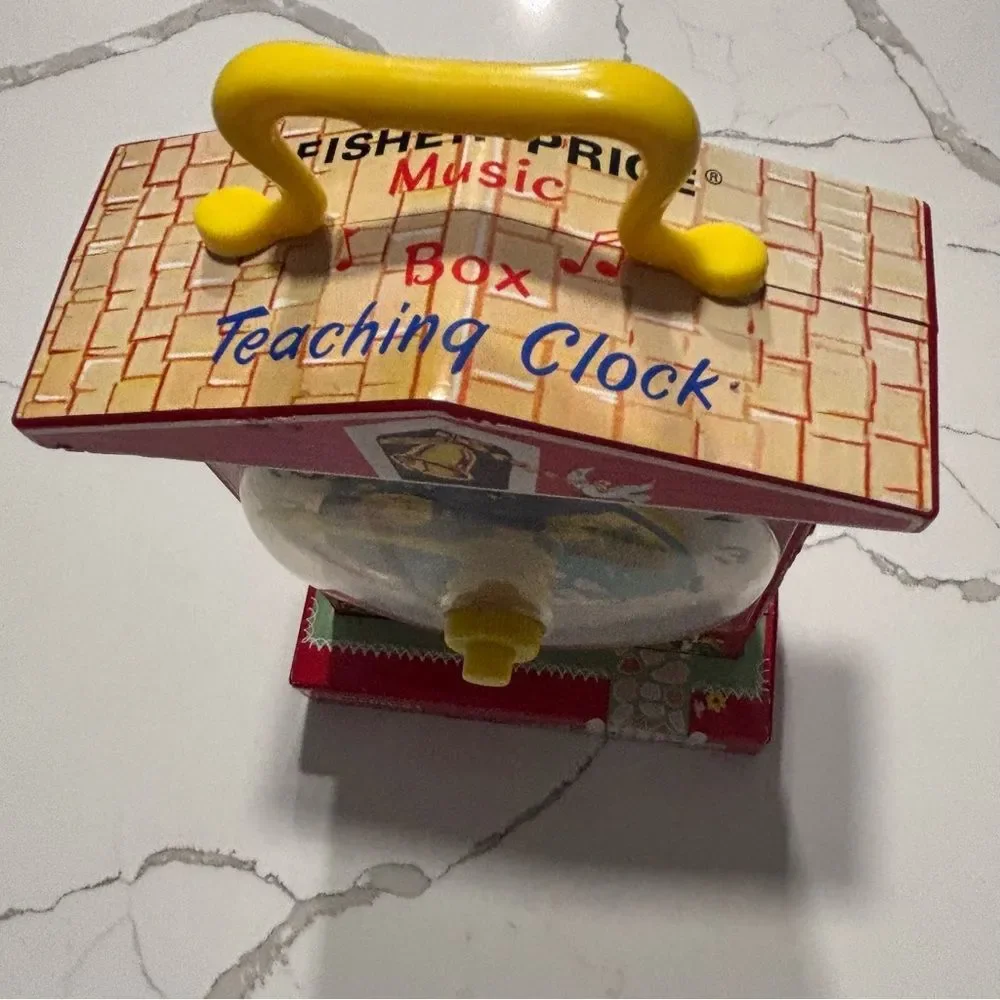 Vintage Fisher-Price Little Red School House Music Box Teaching Clock 2005 WORKS